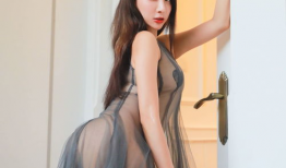 脱了美女内衣床上视频,揭秘脱衣美女床上私密视频背后的故事